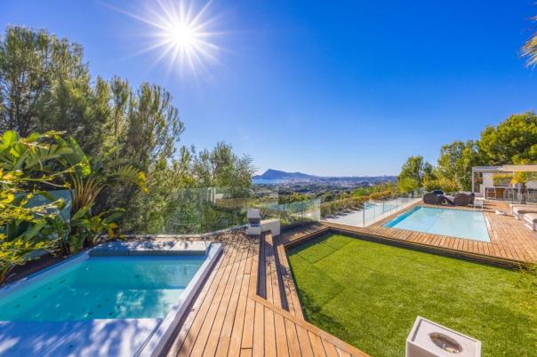 3 bed villa in Altea