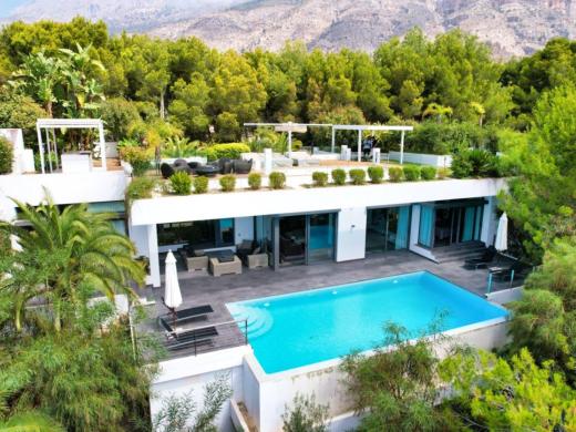 3 bed villa in Altea