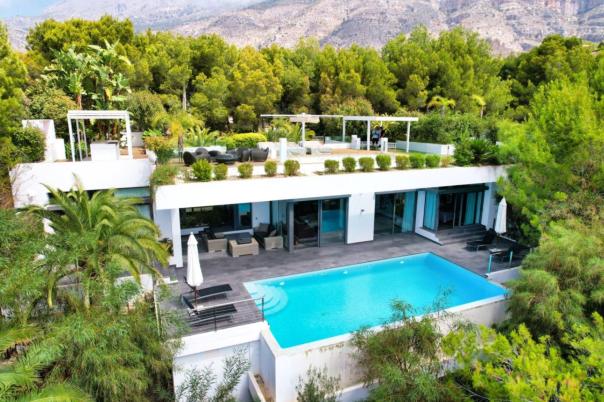 3 bed villa in Altea