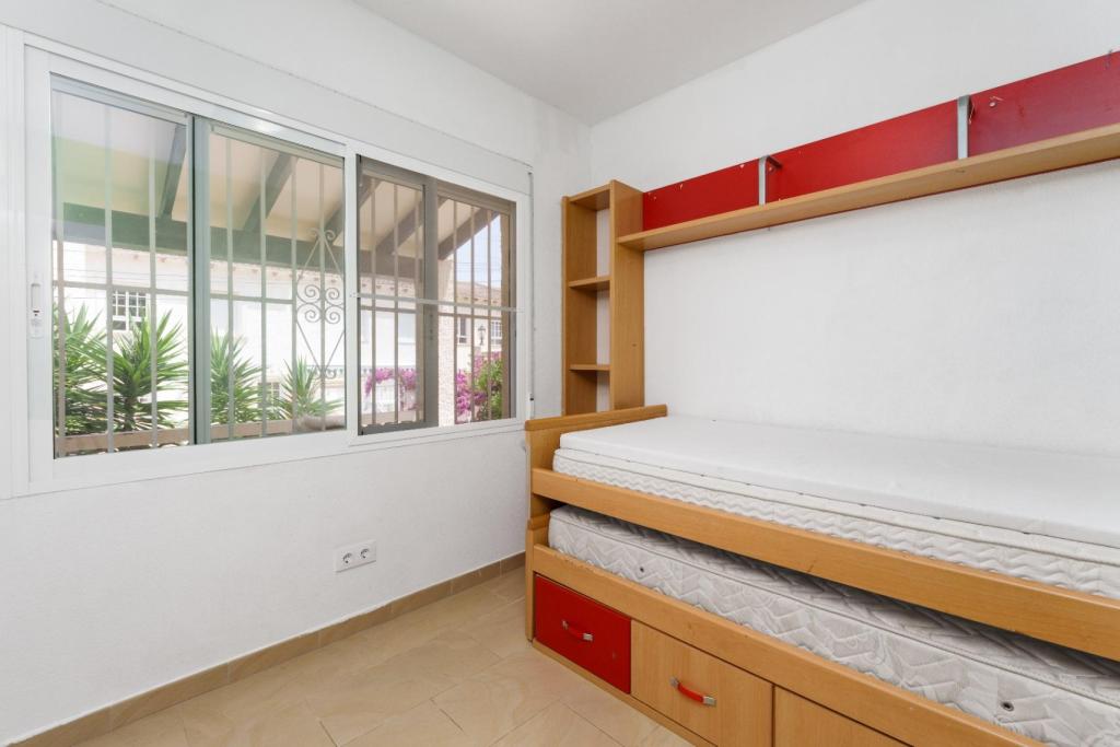 9 bed villa in Albir