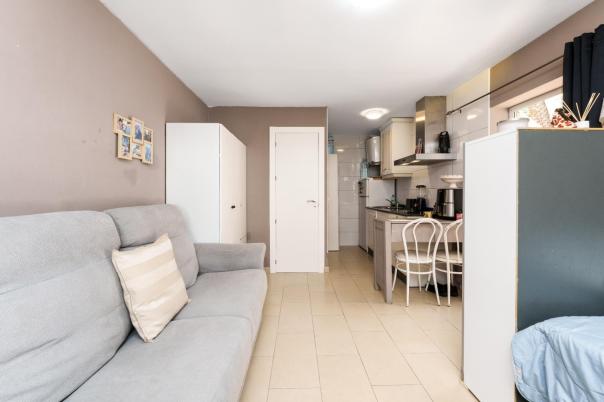 9 bed villa in Albir