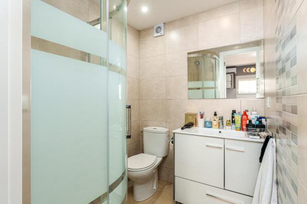 9 bed villa in Albir