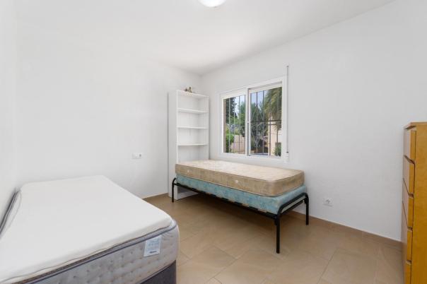 9 bed villa in Albir