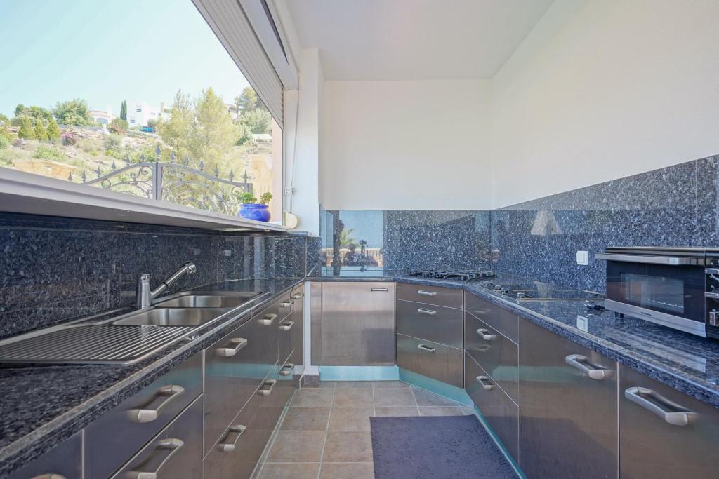 5 bed villa in Pedreguer