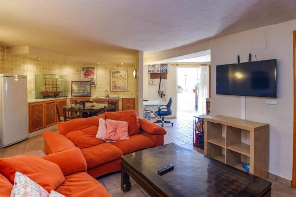 5 bed villa in Pedreguer