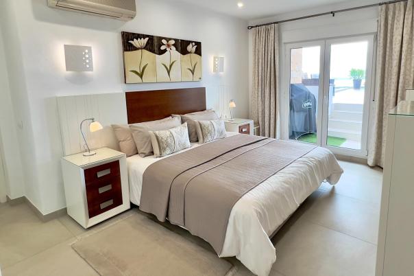 5 bed villa in Moraira