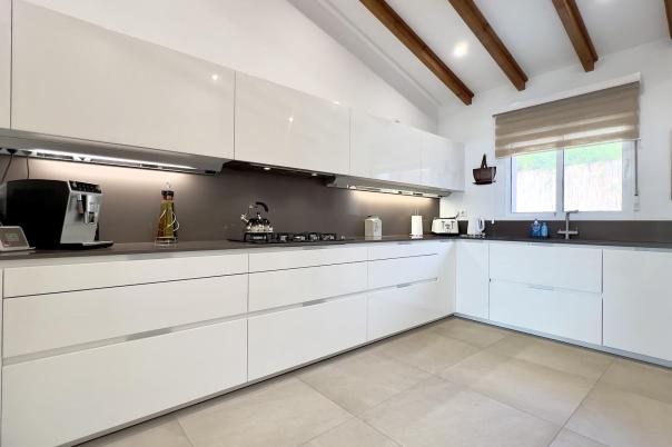 5 bed villa in Moraira