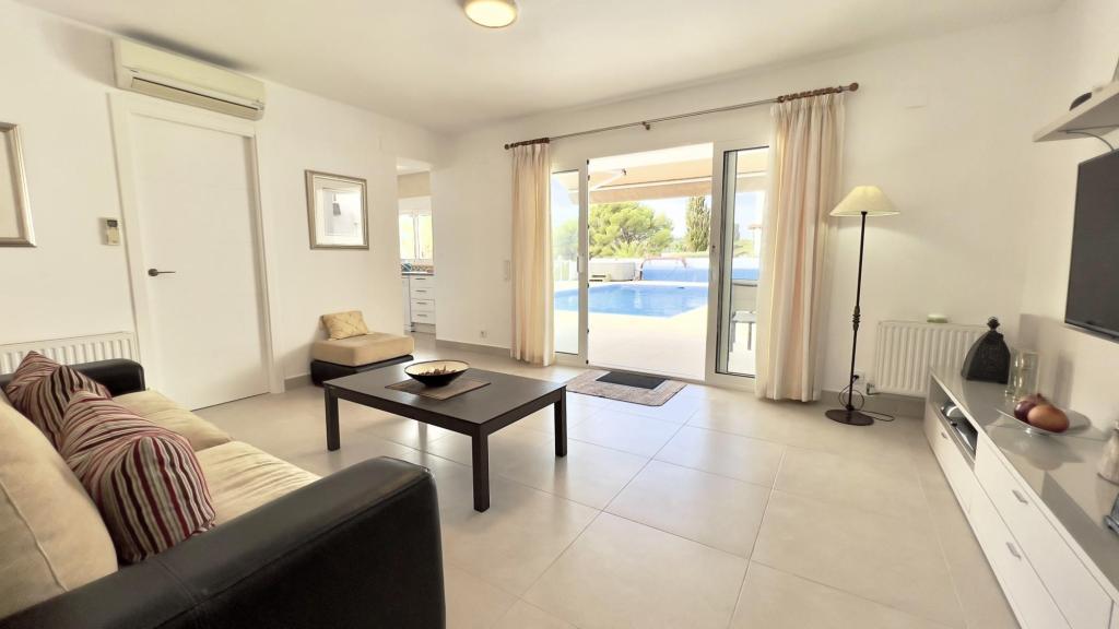 5 bed villa in Moraira