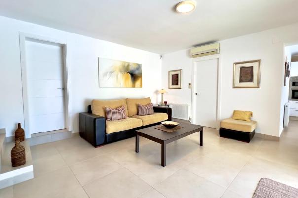 5 bed villa in Moraira