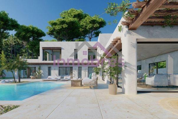 4 bed casa / chalet in Jávea