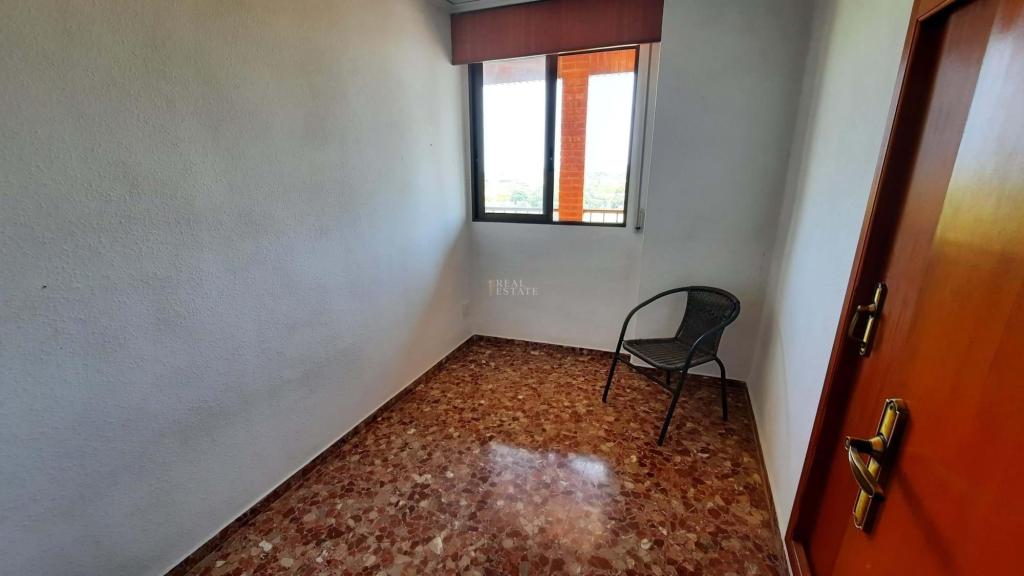 4 bed apartment in Ondara