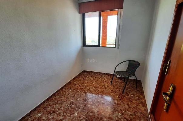 4 bed apartment in Ondara