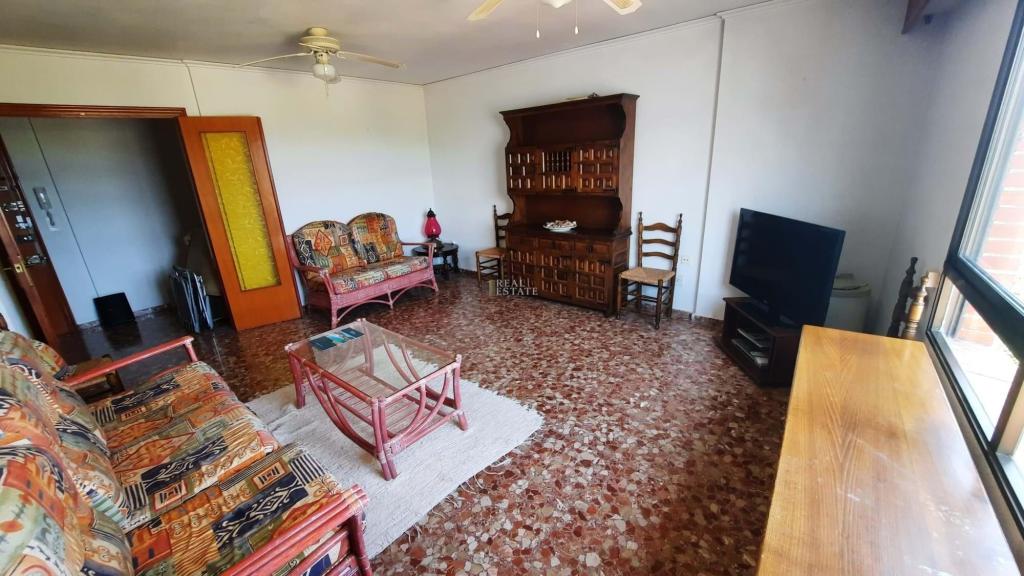 4 bed apartment in Ondara
