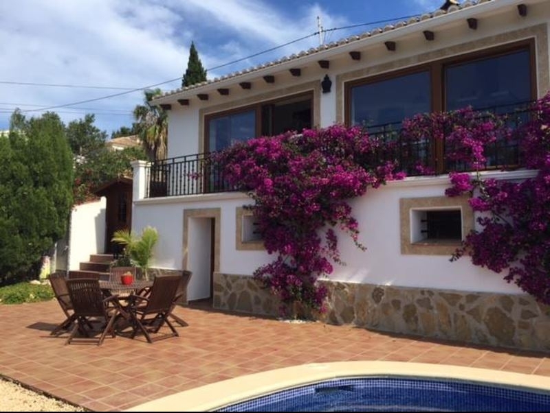 Hamiltons of London Javea - Estate Agent & Properties in Javea / Denia