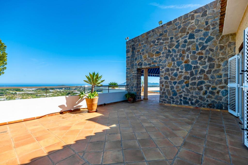 5 bed villa in Callosa de Ensarriá