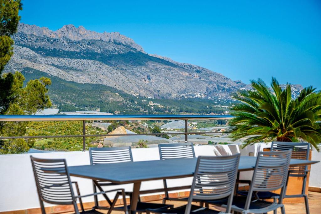 5 bed villa in Callosa de Ensarriá