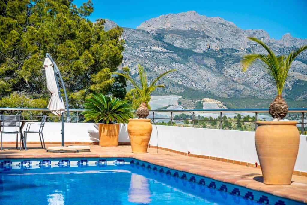 5 bed villa in Callosa de Ensarriá