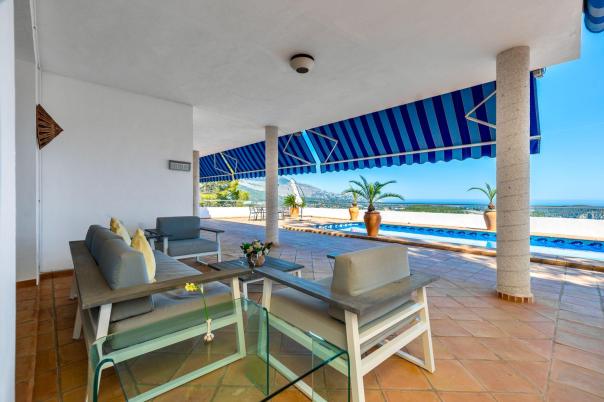 5 bed villa in Callosa de Ensarriá