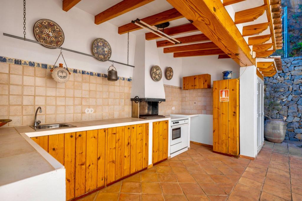 5 bed villa in Callosa de Ensarriá