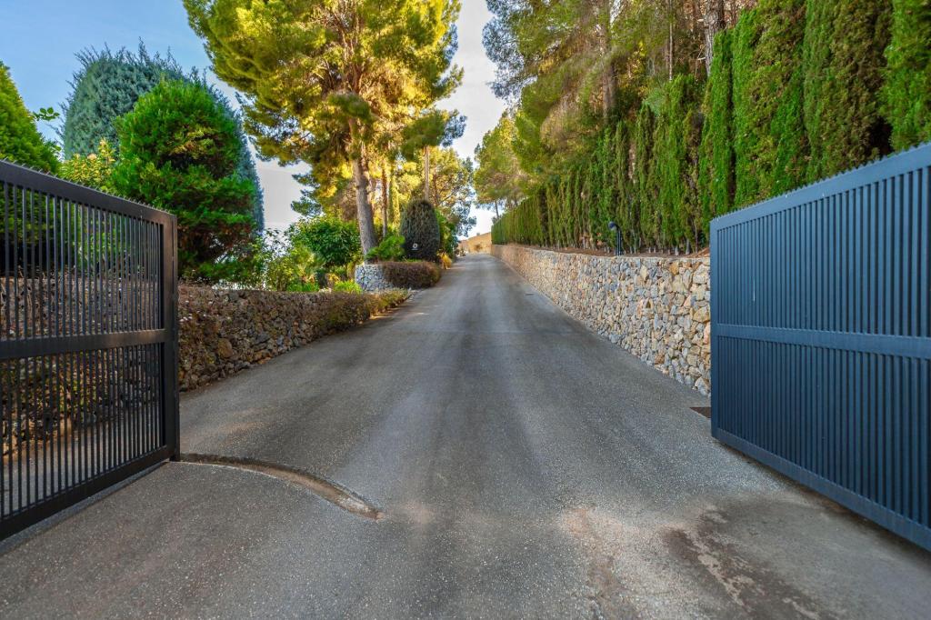 5 bed villa in Callosa de Ensarriá