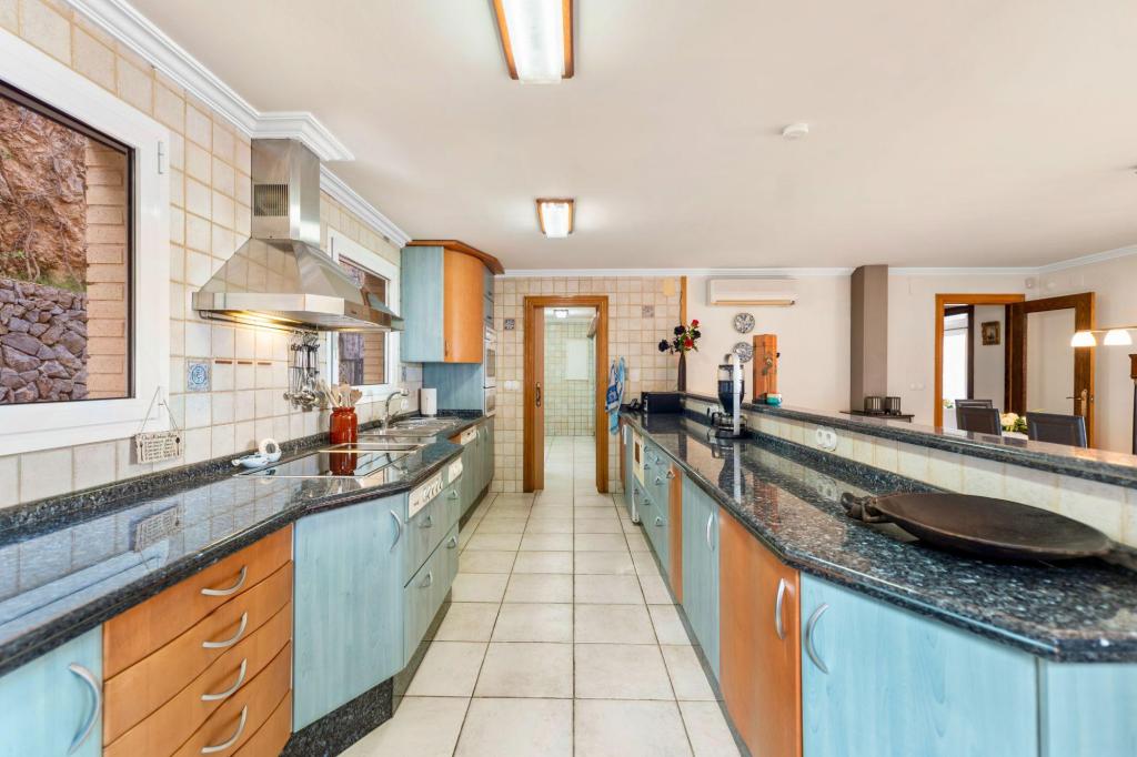 5 bed villa in Callosa de Ensarriá