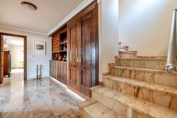 5 bed villa in Callosa de Ensarriá