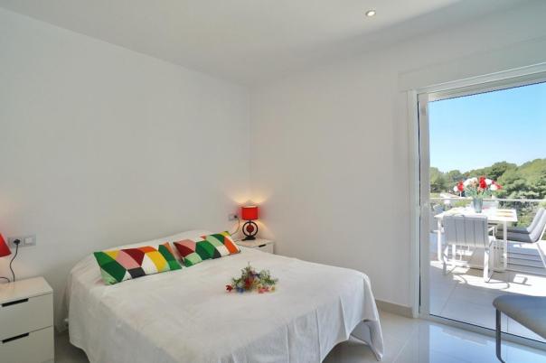 5 bed villas in Moraira