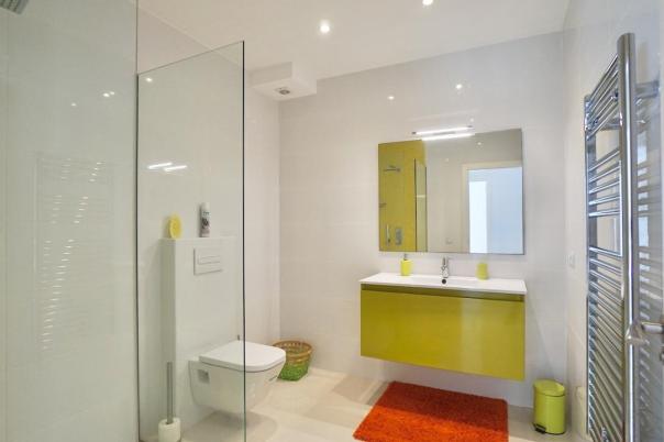 5 bed villas in Moraira
