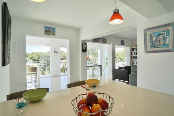 5 bed villas in Moraira