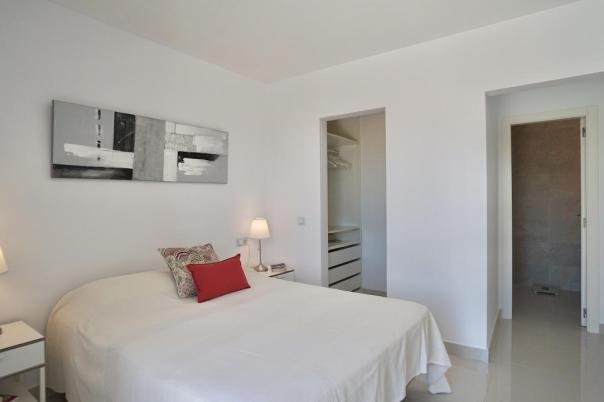 5 bed villas in Moraira