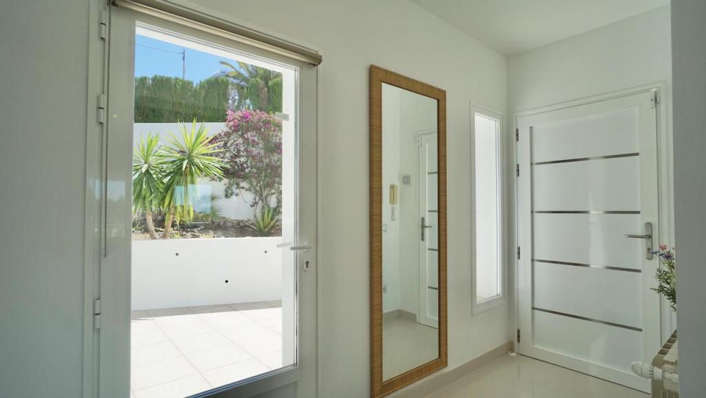5 bed villas in Moraira
