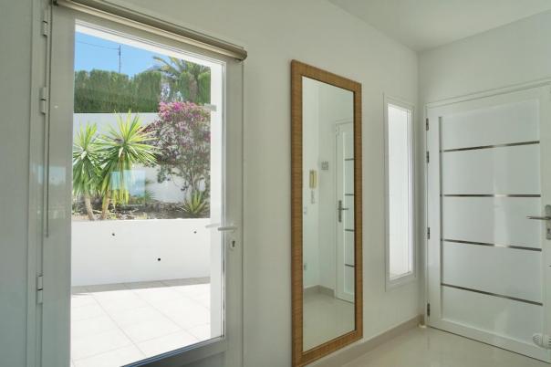 5 bed villas in Moraira
