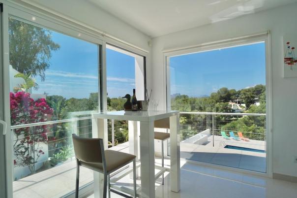 5 bed villas in Moraira