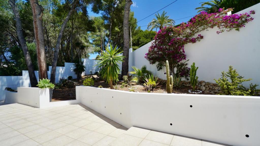 5 bed villas in Moraira