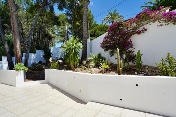 5 bed villas in Moraira