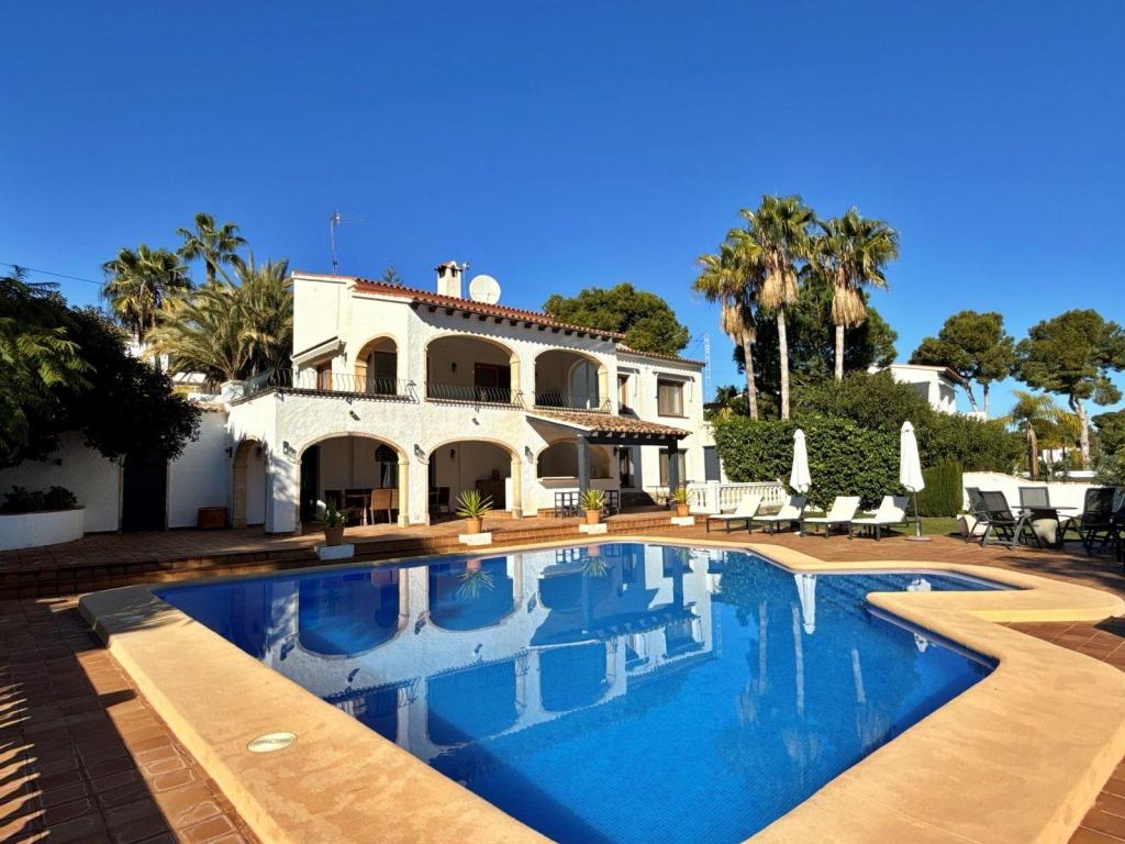 4 bed villa in Moraira