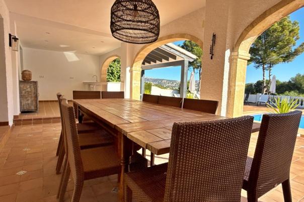 4 bed villa in Moraira