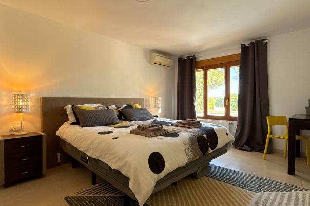 4 bed villa in Moraira