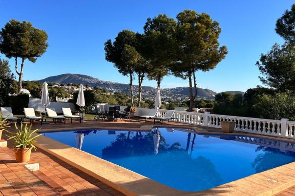 4 bed villa in Moraira
