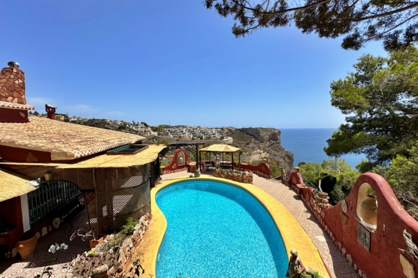 3 bed villa in Benitachell