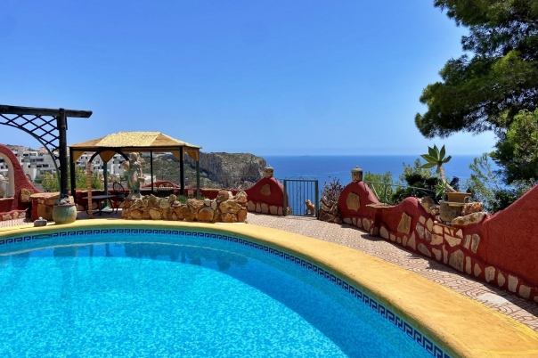 3 bed villa in Benitachell