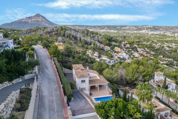 6 bed villa in Jávea