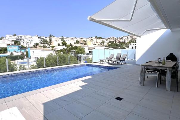 4 bed villa in Benitachell