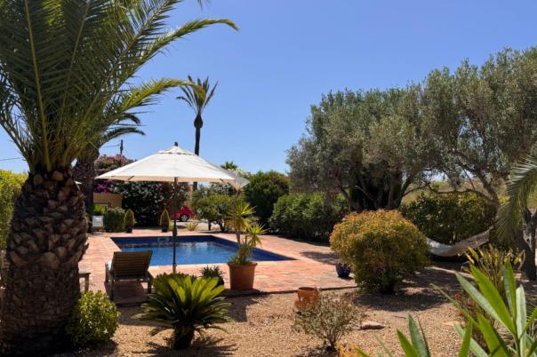 4 bed finca in Teulada
