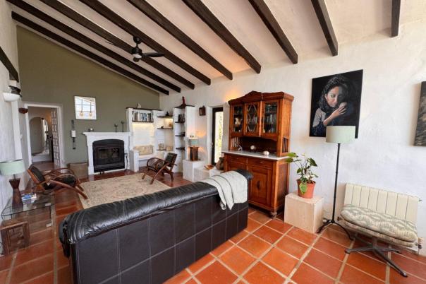 4 bed finca in Teulada