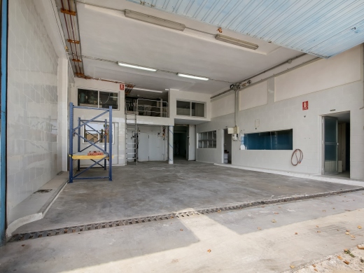 commercial premises in Calp