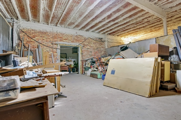commercial premises in Calp