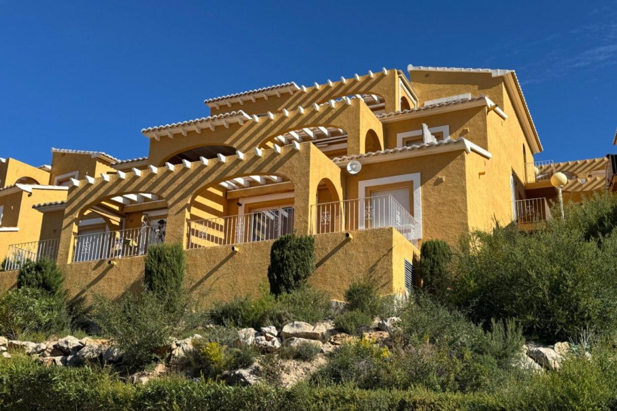 2 bed apartment in Benitachell