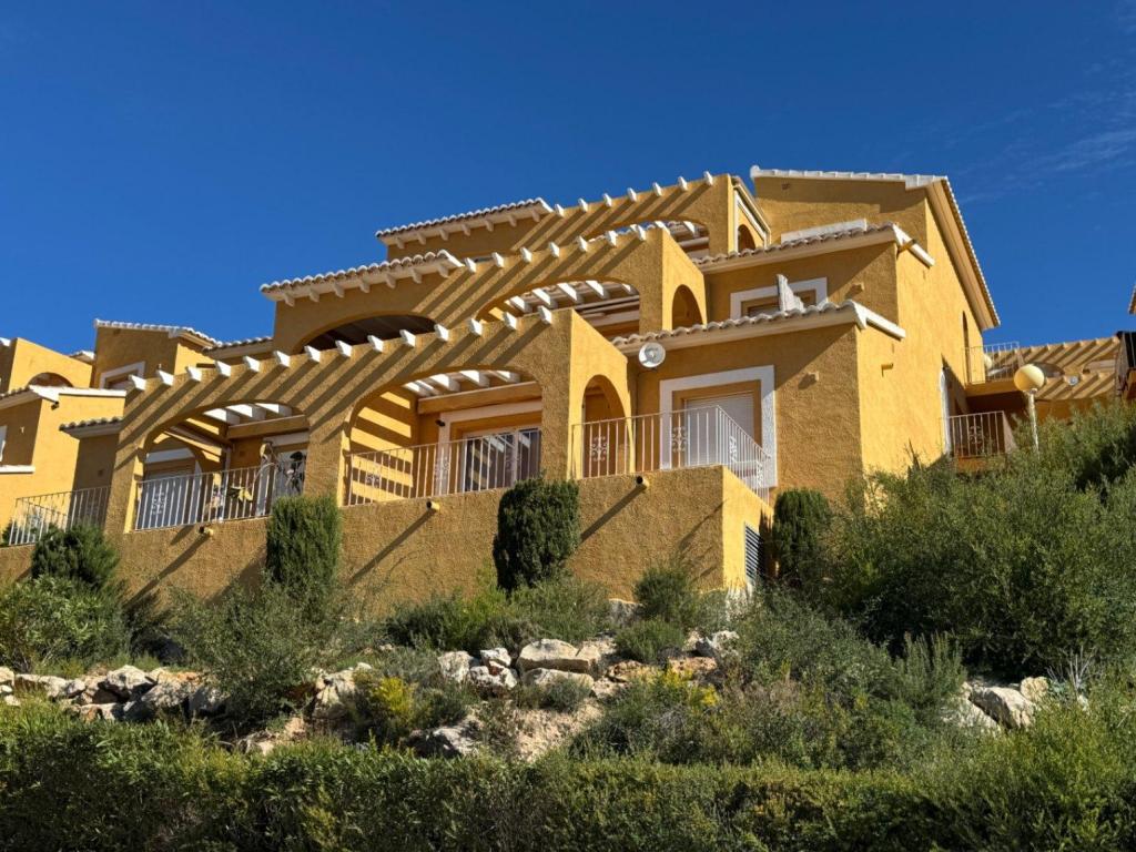 2 bed apartment in Benitachell