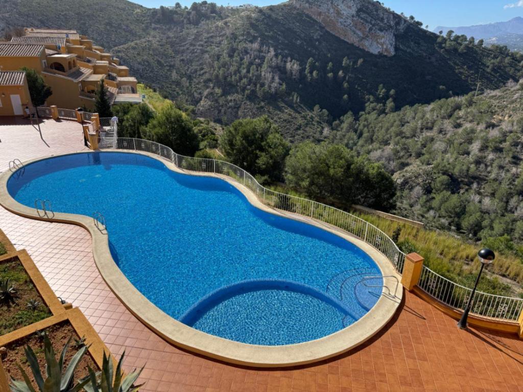 2 bed apartment in Benitachell